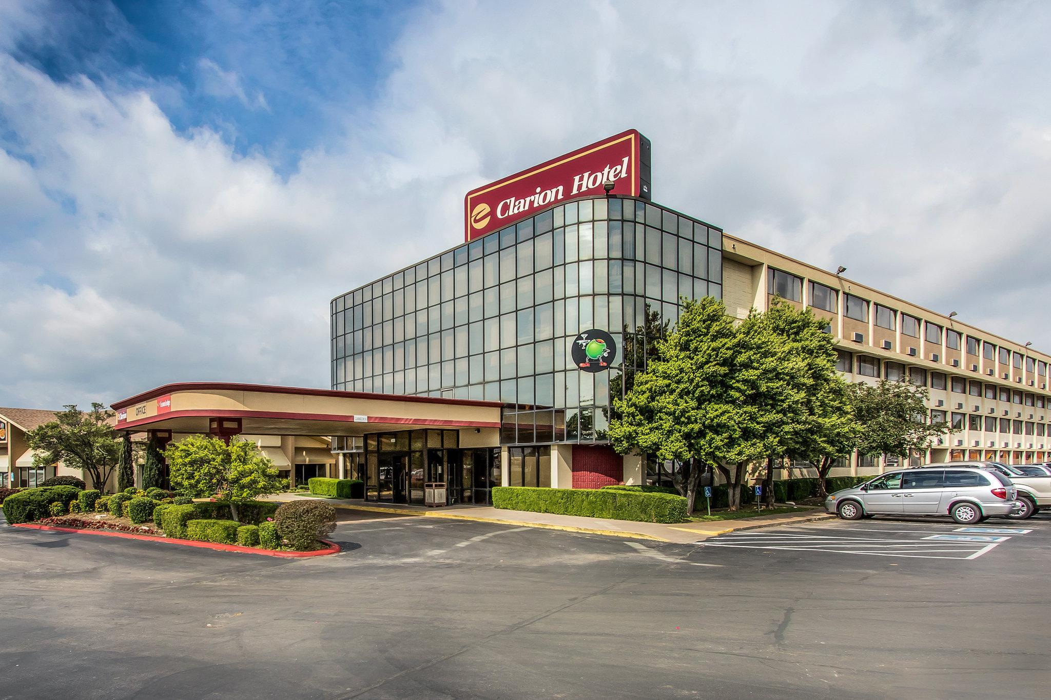 Clarion Hotel Broken Arrow - Tulsa Exterior foto
